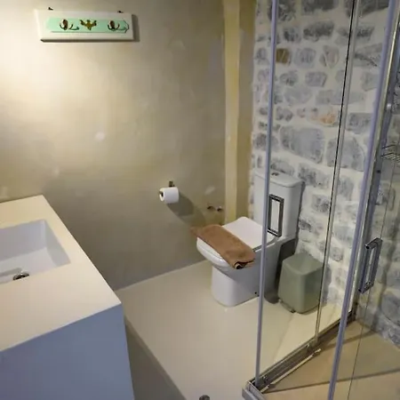 別荘 Sikies - Unique Beachfront Stone House In Alipa-mani Khalkia